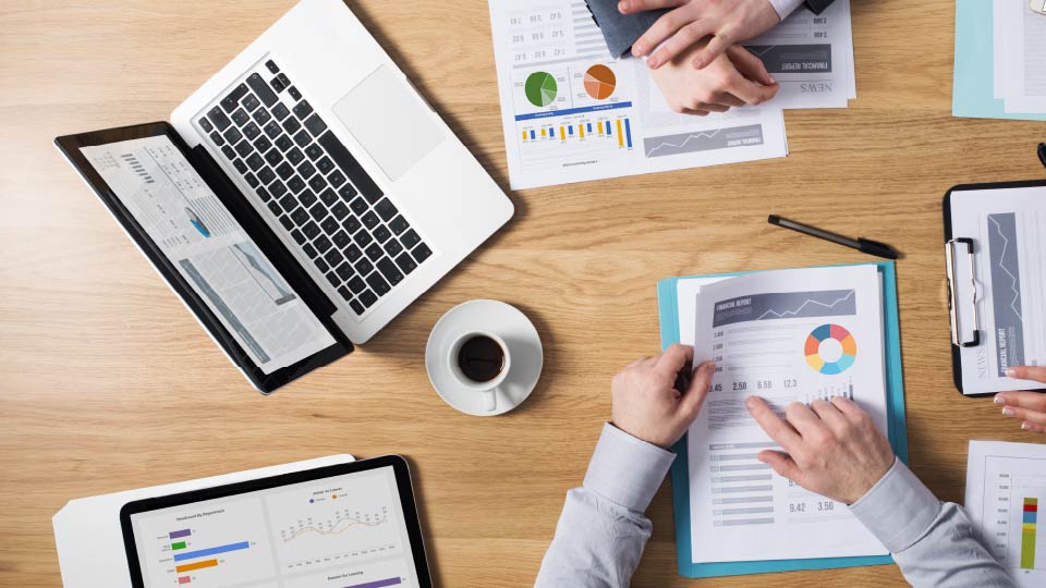 Financial Query Banner